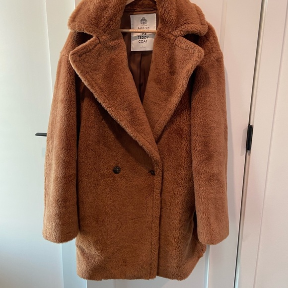 Babaton Jackets & Blazers - Aritzia Babaton Teddy Coat